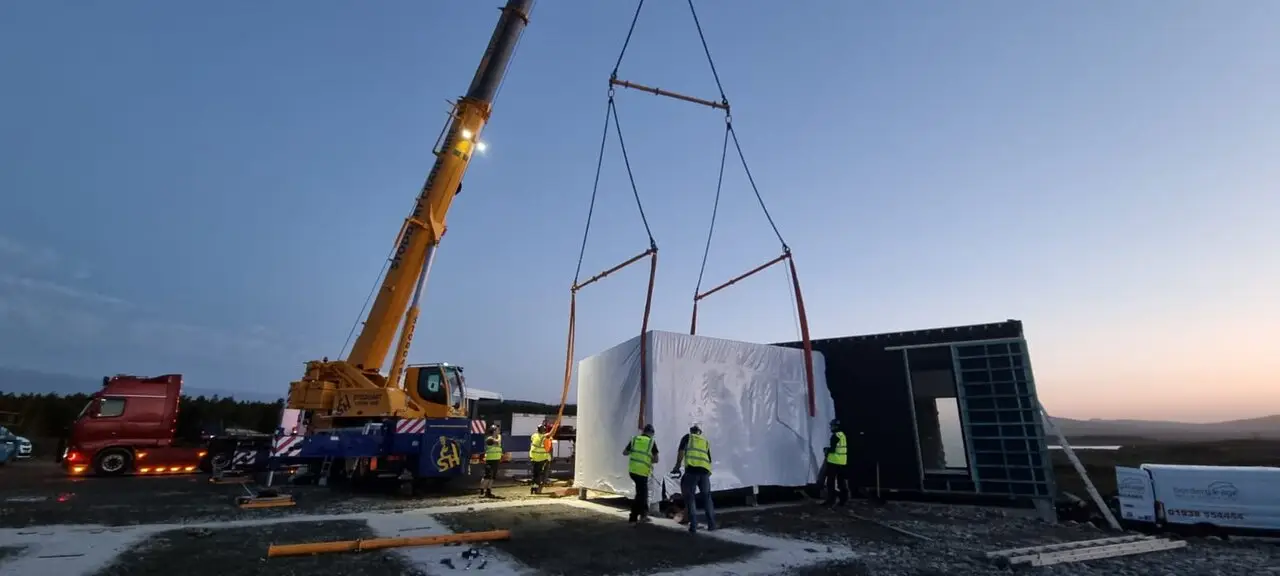 Unnos Systems installation team